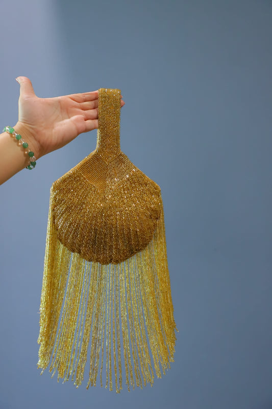 Cutdaana Golden Majesty Clutch