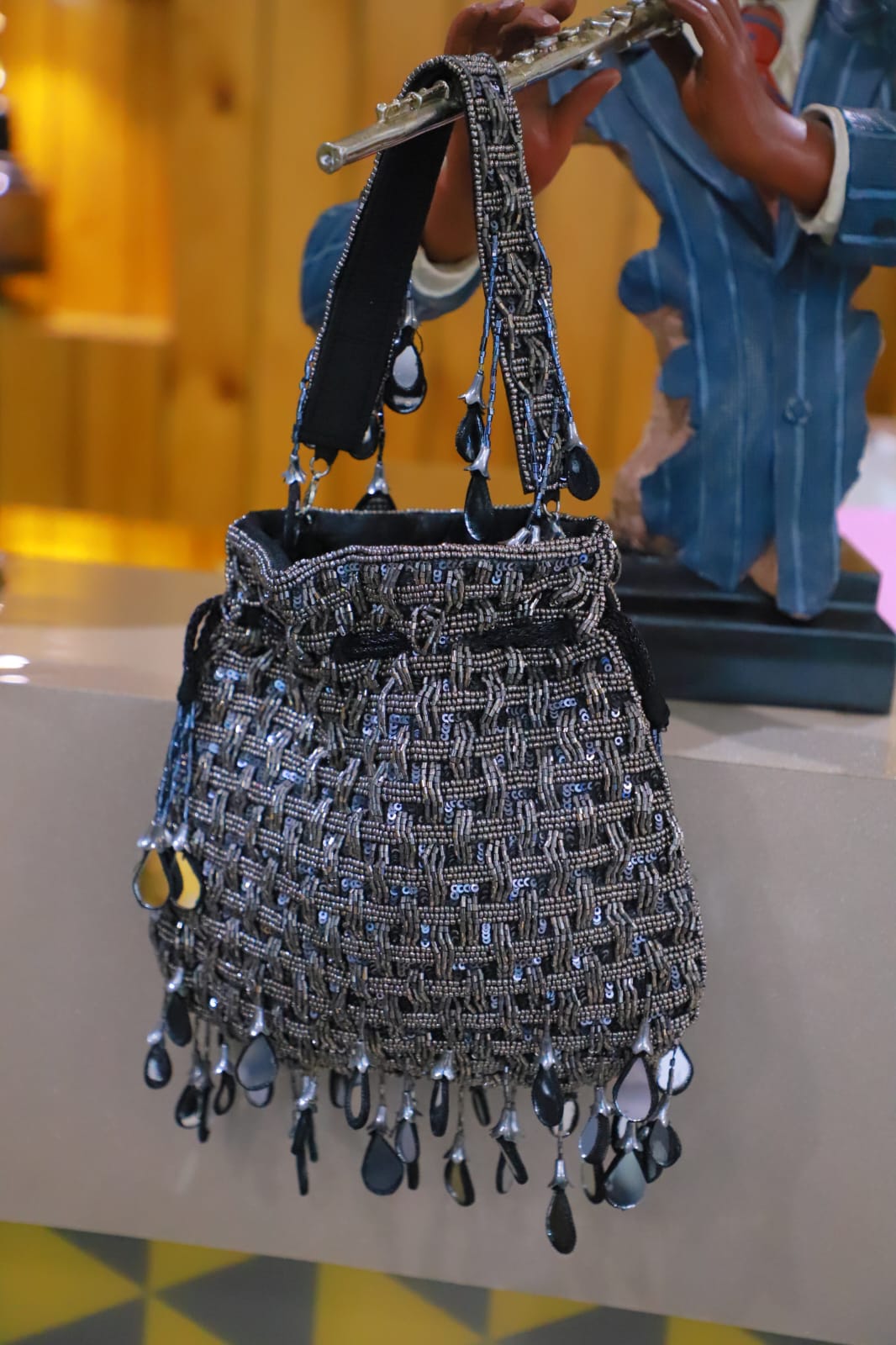 Grey silver cutdaana Potli
