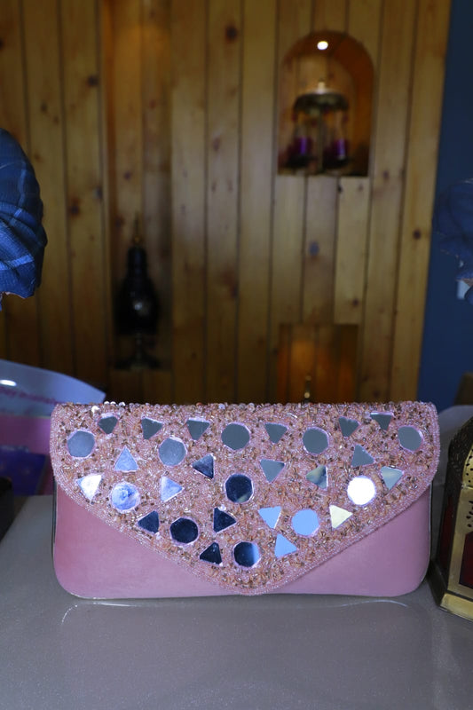 Mirror envelope clutch