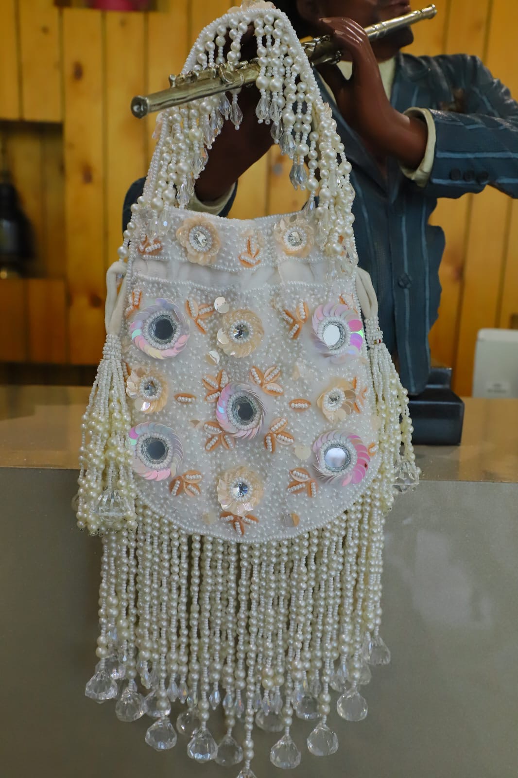 Sippy Crystal Luxe Clutch