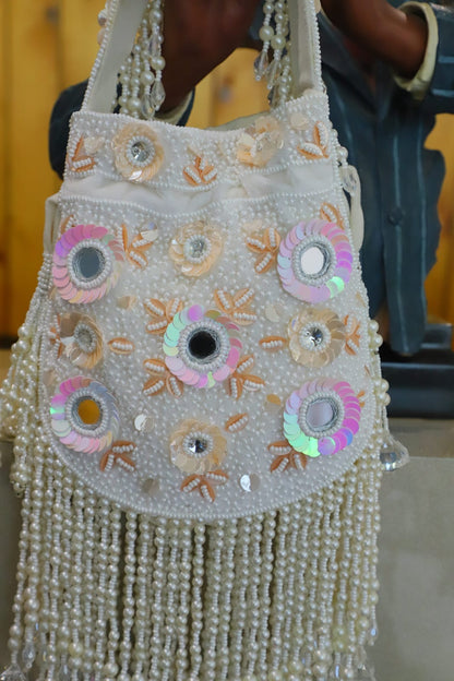 Sippy Crystal Luxe Clutch